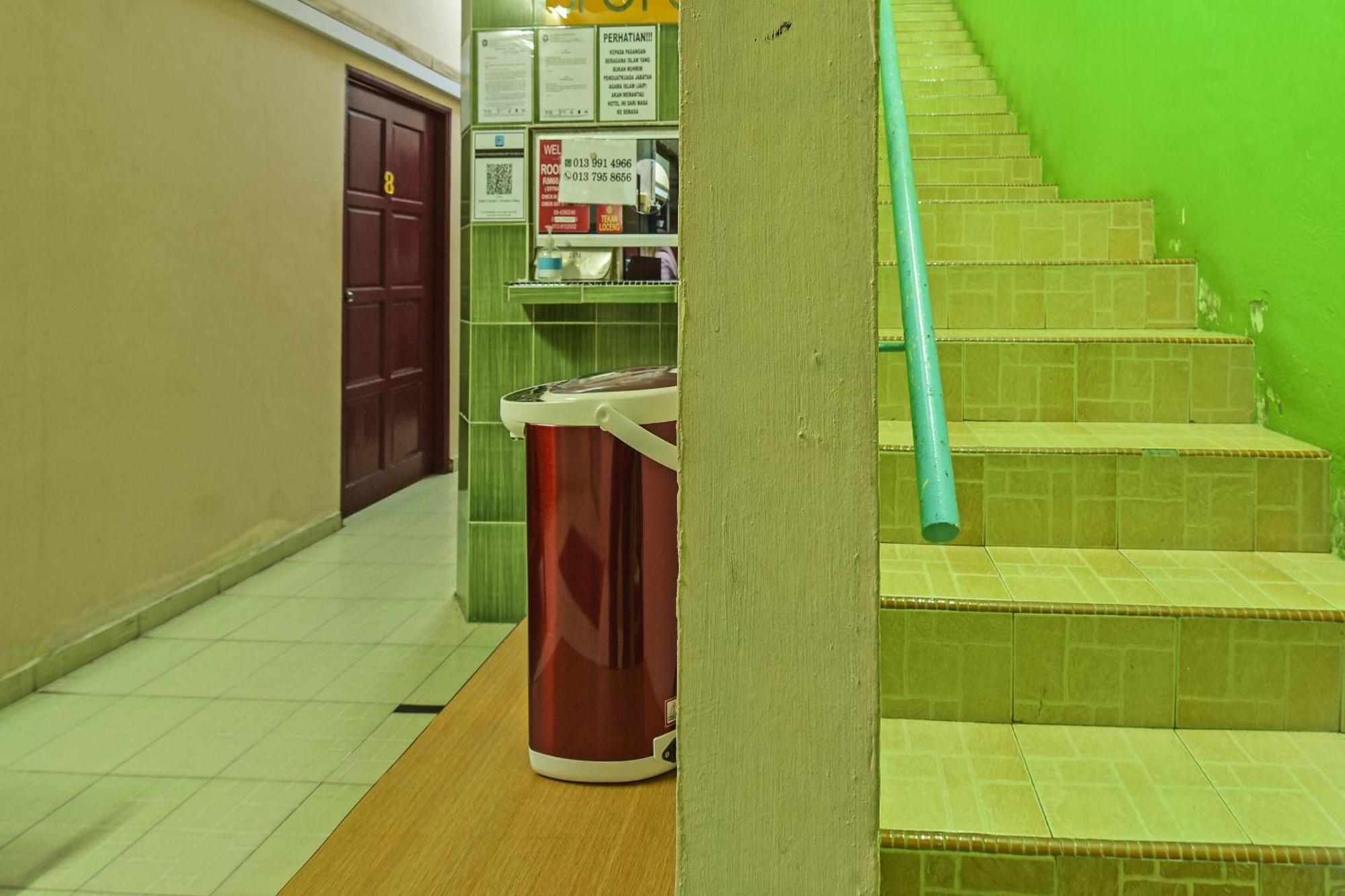 Spot On 90144 Corridor Hotel 1 Pekan Exterior foto